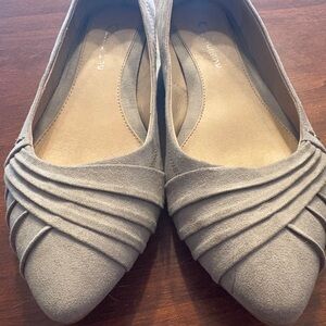 CL by Laundry Gray Suede Flats